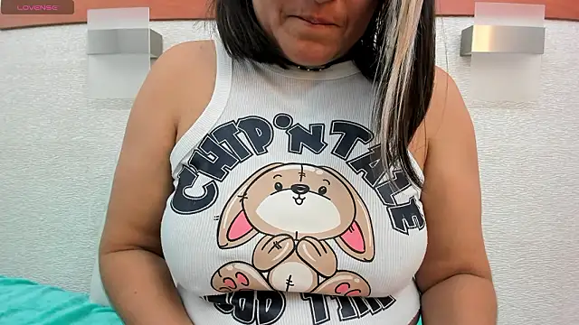 allice green online show from March 24, 2:16 am