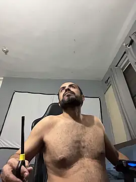 Snapshot of JayJayRod chatting on January 31, 9:57 pm JayJayRod online show from January 31, 9:57 pm