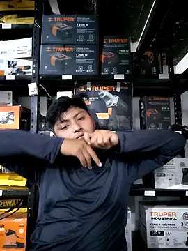 000002m online show from November 5, 9:59 pm