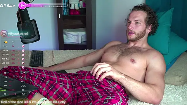 Snapshot of VIktorSecret chatting on January 12, 5:45 am VIktorSecret online show from January 12, 5:45 am