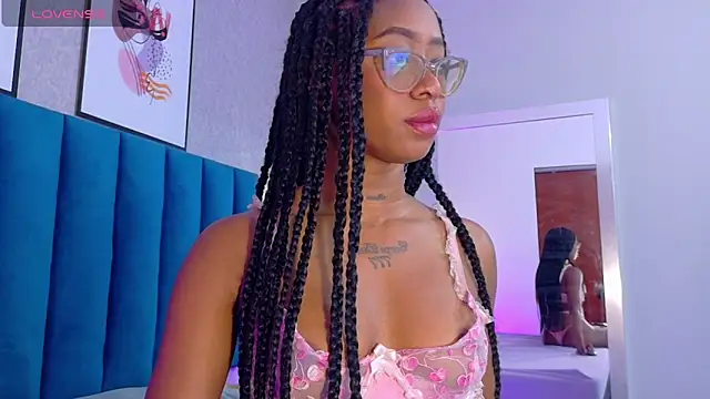 MiaMidnnightt online show from April 27, 12:36 pm
