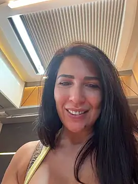 Cataleya80 online show from May 5, 11:07 am