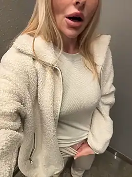 EmaSalis online show from November 27, 8:16 am