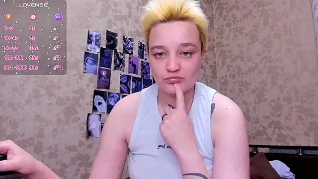 Snapshot of Imlinn chatting on October 7, 7:11 pm Imlinn online show from October 7, 7:11 pm