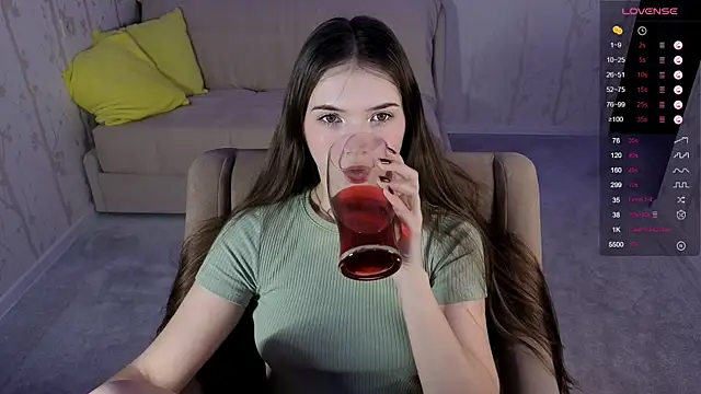 Eva Davie online show from November 29, 2:20 pm