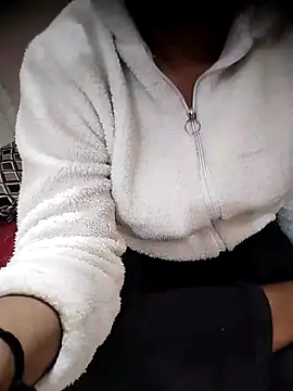 BigBustyRuhi online show from January 13, 5:01 am