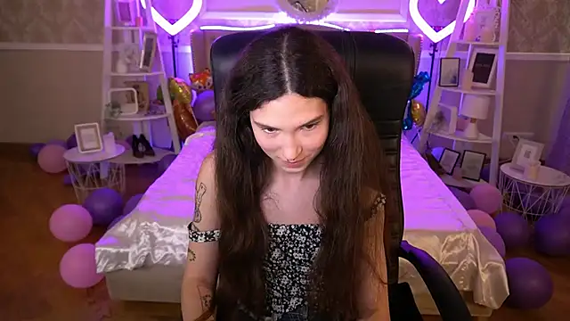 BabyFlowerr online show from February 6, 2:11 am