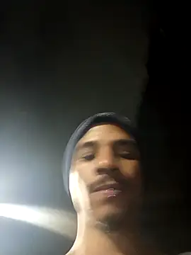 Snapshot of Oliver_rolland chatting on February 28, 3:04 am Oliver rolland online show from February 28, 3:04 am