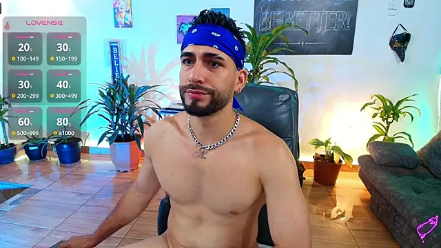 Snapshot of RyanCarter_ chatting on March 11, 1:50 pm RyanCarter online show from March 11, 1:50 pm