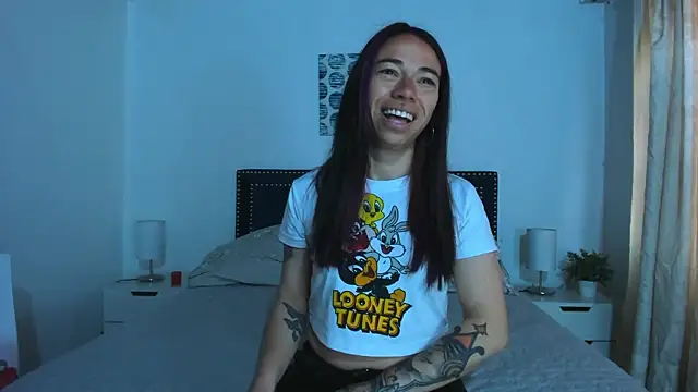 Snapshot of ZulyMichels chatting on September 22, 12:18 pm ZulyMichels online show from September 22, 12:18 pm