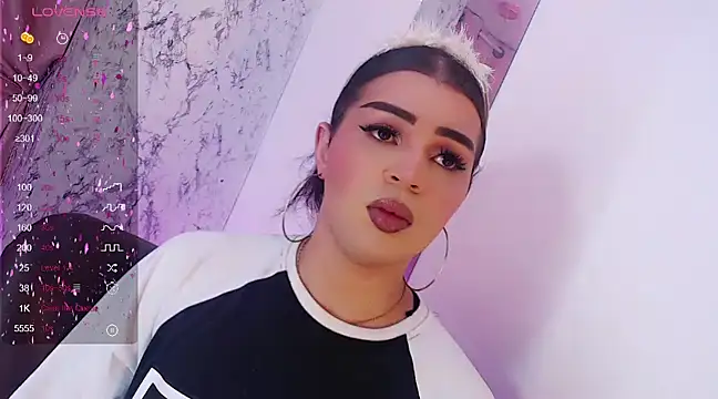 Alexandra Hornny online show from March 2, 10:14 am