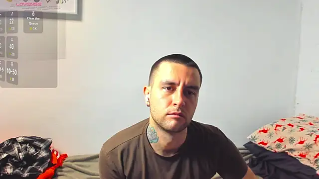 Snapshot of HonestAndrew chatting on January 19, 6:53 am HonestAndrew online show from January 19, 6:53 am