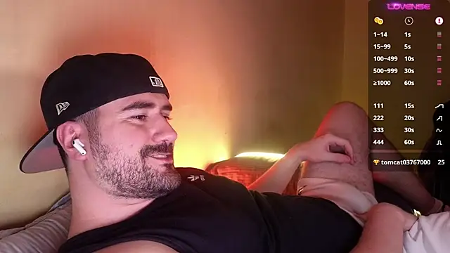 DominantTheo online show from January 19, 4:27 am