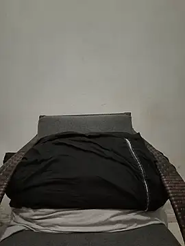 VIC22SECRET online show from May 20, 1:45 am