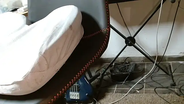 blow2gold online show from October 4, 1:53 pm