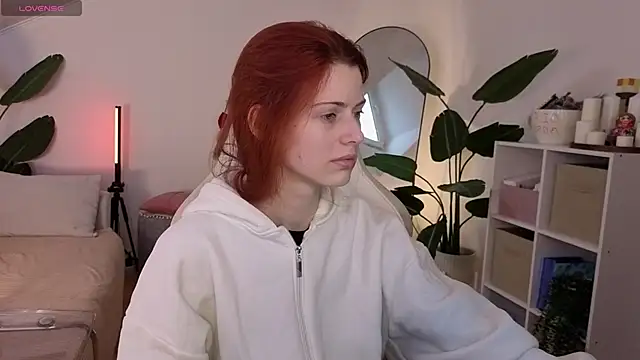 doll lesli online show from January 11, 10:42 am