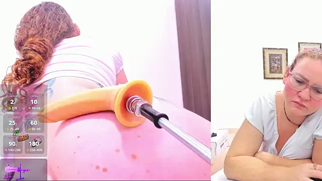 Paulina Davis  online show from January 20, 12:36 am