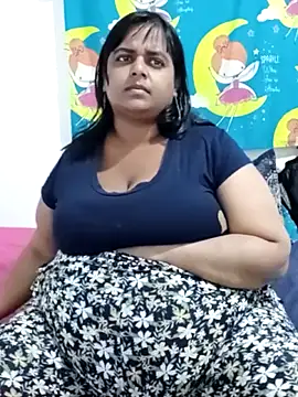 SusanaEshwar online show from May 7, 5:18 pm