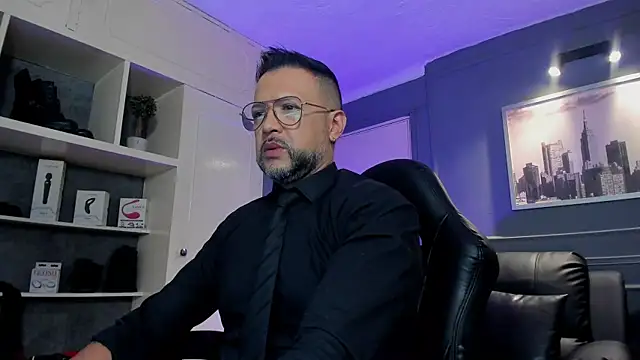 Snapshot of MrFrank_tattoo chatting on September 26, 11:36 am MrFrank tattoo online show from September 26, 11:36 am