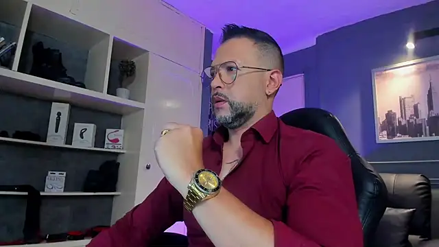 Snapshot of MrFrank_tattoo chatting on October 27, 11:47 am MrFrank tattoo online show from October 27, 11:47 am