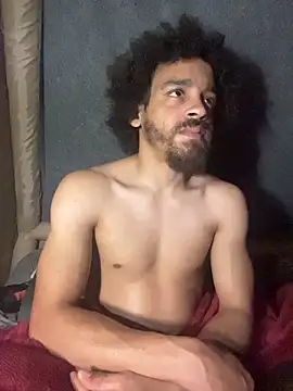 Snapshot of Mrvanillaa chatting on March 12, 8:20 am Mrvanillaa online show from March 12, 8:20 am