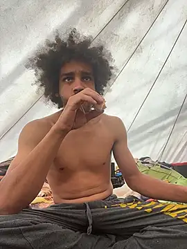 Snapshot of Mrvanillaa chatting on April 2, 9:45 pm Mrvanillaa online show from April 2, 9:45 pm