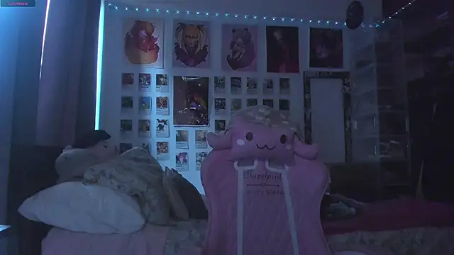 Jessie williams online show from December 15, 7:18 pm