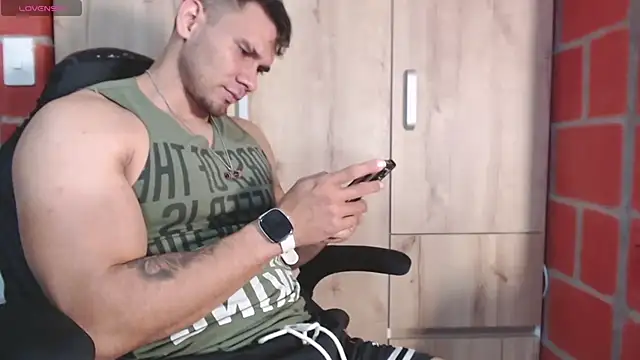GendersonFit online show from June 30, 2:34 am