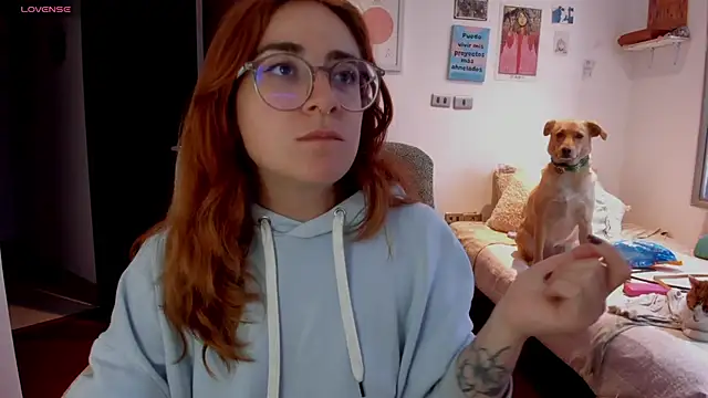 linda giggle online show from December 19, 10:42 pm