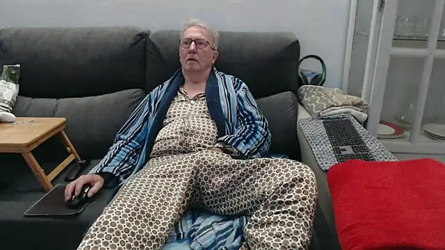 Nudelschwanz online show from February 27, 10:32 pm