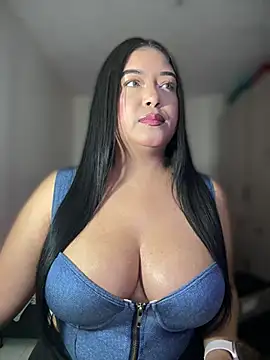 cami ortiz   online show from March 9, 9:14 pm