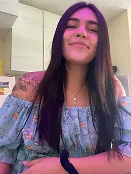 DaphneUwu online show from February 8, 1:33 pm