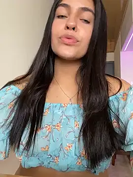 DaphneUwu online show from February 15, 2:22 pm