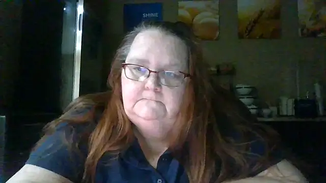 Snapshot of Hornybbw1978 chatting on February 25, 7:52 am Hornybbw1978 online show from February 25, 7:52 am