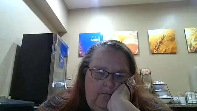 Hornybbw1978 online show from October 22, 7:19 am