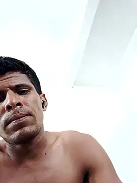 Snapshot of jezuzu1992 chatting on October 6, 2:58 pm jezuzu1992 online show from October 6, 2:58 pm