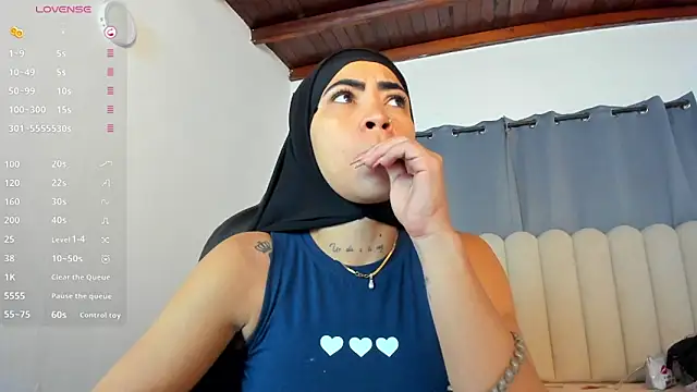 Dounia nagi online show from December 18, 12:33 pm