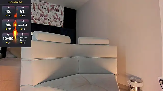 MarkWalker   online show from December 14, 9:58 am