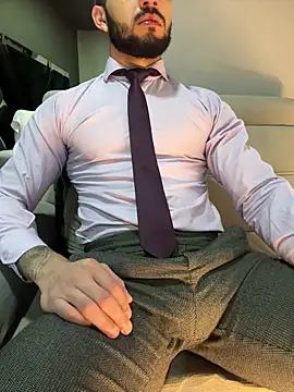 Snapshot of MarkWalker__ chatting on March 18, 10:40 am MarkWalker online show from March 18, 10:40 am