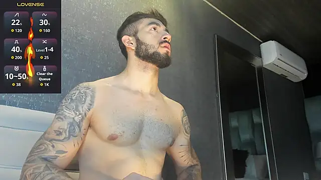 Snapshot of MarkWalker__ chatting on March 19, 10:08 am MarkWalker online show from March 19, 10:08 am