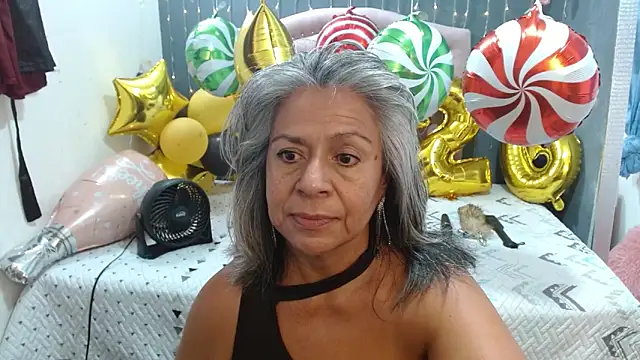 lalisha 96 online show from December 20, 4:25 pm