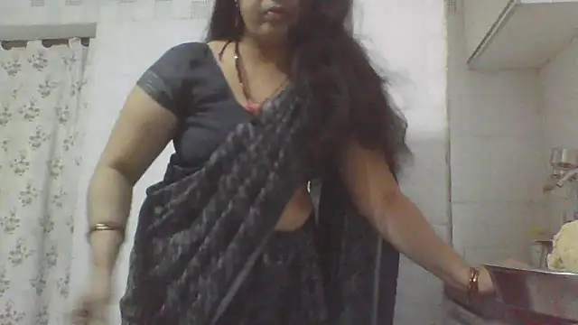 Riyasingh9 online show from December 14, 5:07 am