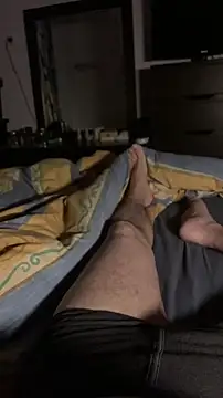 Snapshot of Greek_Passion chatting on February 15, 6:32 am Greek Passion online show from February 15, 6:32 am