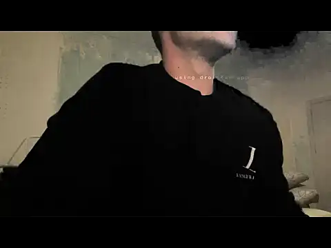 Snapshot of byBrokenHeartt chatting on March 29, 6:41 pm byBrokenHeartt online show from March 29, 6:41 pm