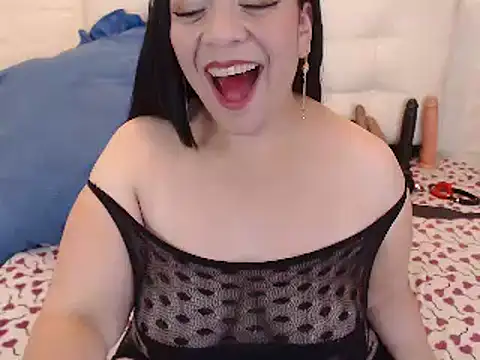 Angiee BBW online show from March 4, 11:54 pm