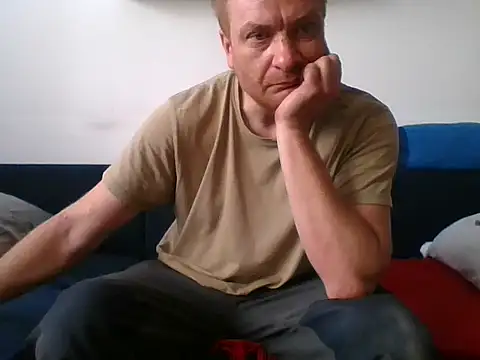 82liska online show from May 20, 12:11 pm
