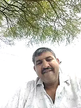 Snapshot of Amandev7 chatting on March 8, 6:50 am Amandev7 online show from March 8, 6:50 am