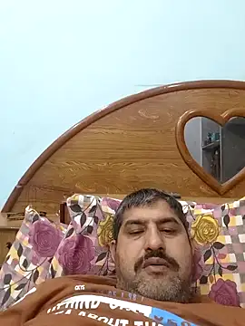 Snapshot of Amandev7 chatting on March 16, 4:44 pm Amandev7 online show from March 16, 4:44 pm