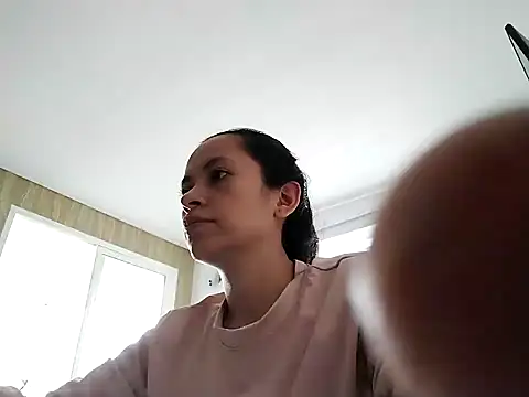 sharonshow online show from February 7, 4:14 pm