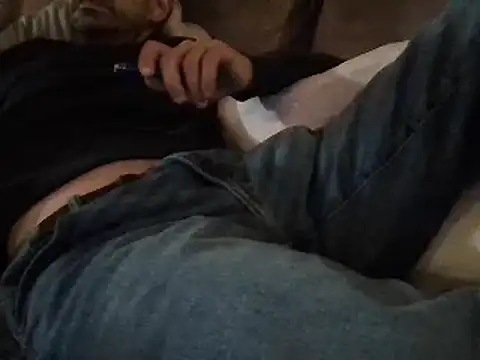 Snapshot of tn_hung chatting on December 31, 2:19 am tn hung online show from December 31, 2:19 am